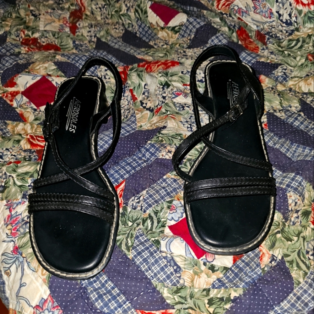 Aerosoles brand block heel Strappy sandals size 6.5